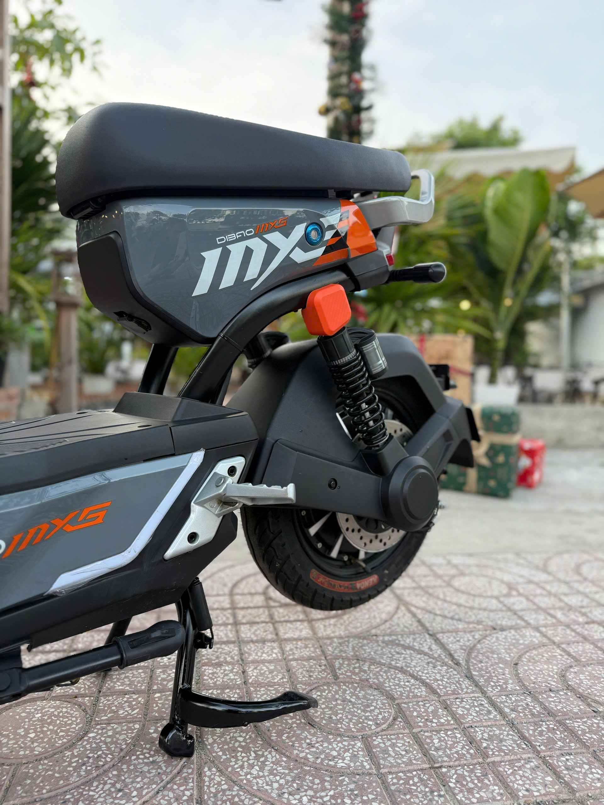 Xe m&aacute;y điện Dibao MXS