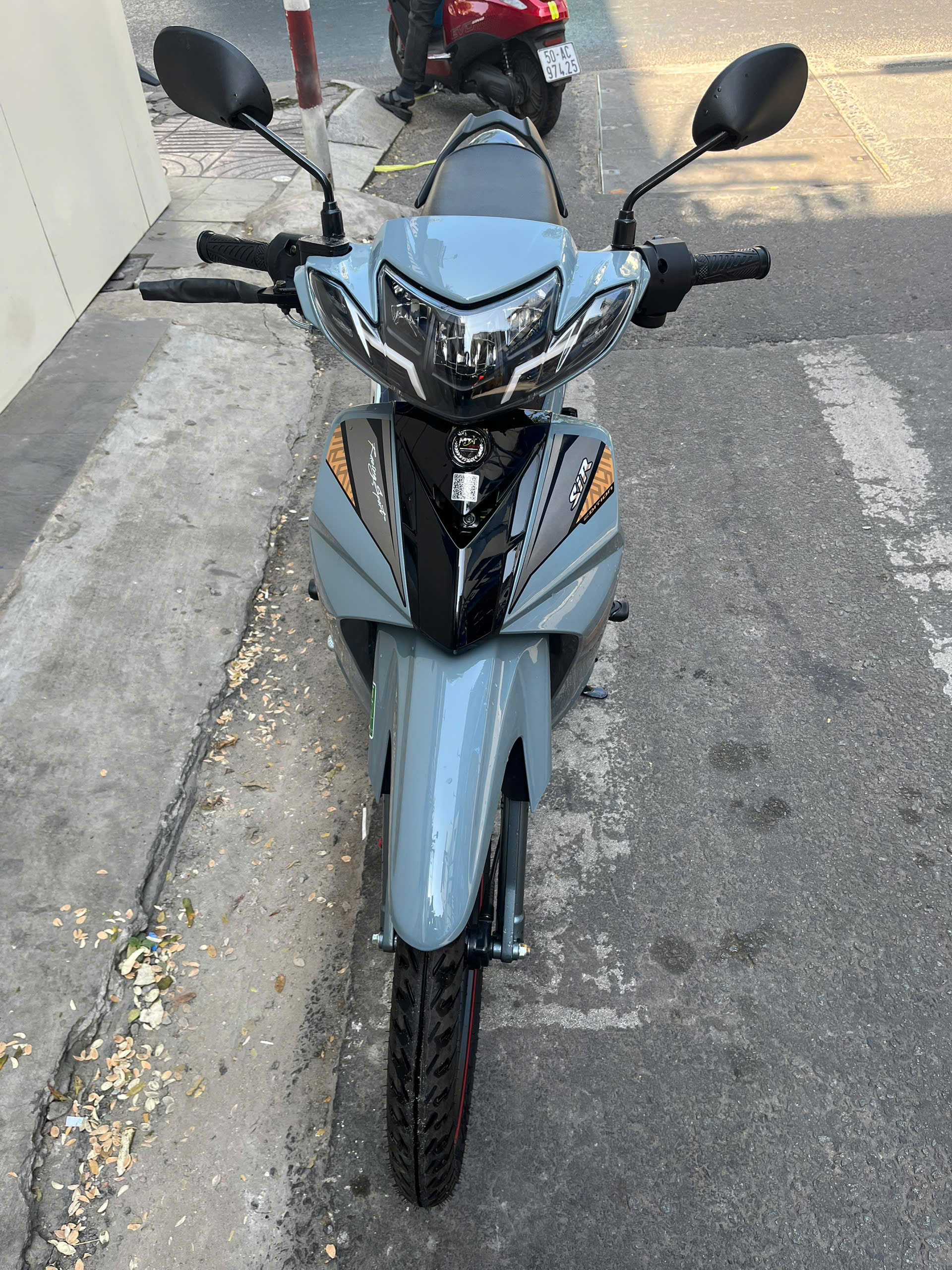Xe M&aacute;y Sirius Motor Th&aacute;i 50cc