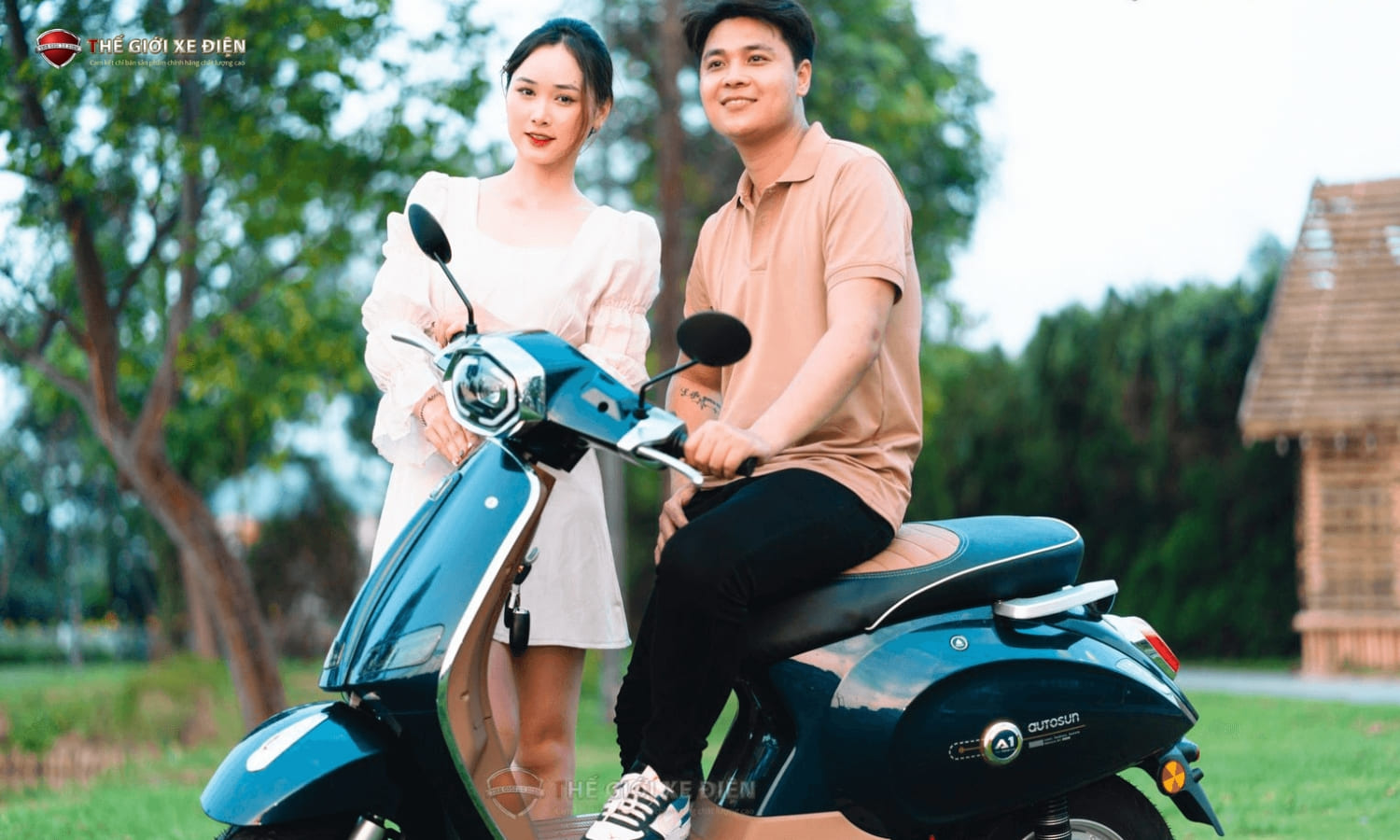 Gia đình trẻ có nên đầu tư xe máy điện để giảm chi phí sinh hoạt