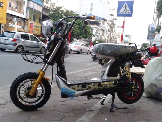Xe điện Zoomer Sunra xanh bộ đội, xe dien Zoomer Sunra xanh bo doi